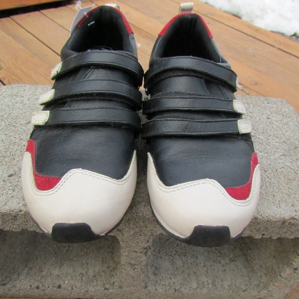 Clarks Vintage 3 Velcro Strap Leather Shoes